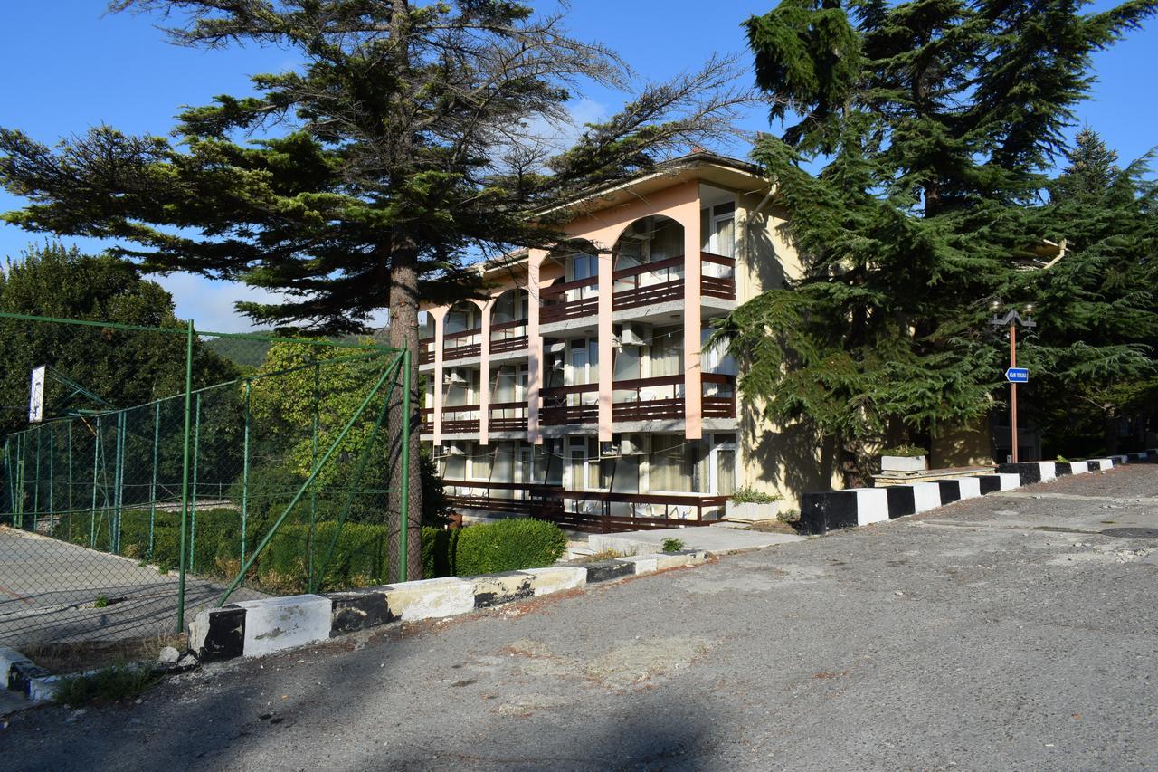 Ahilea Hotel - Free Pool Access Balchik Extérieur photo