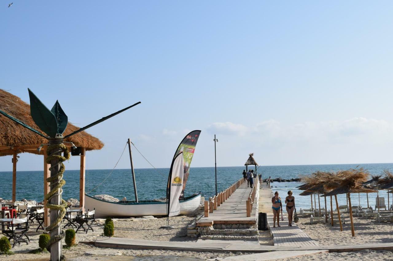 Ahilea Hotel - Free Pool Access Balchik Extérieur photo